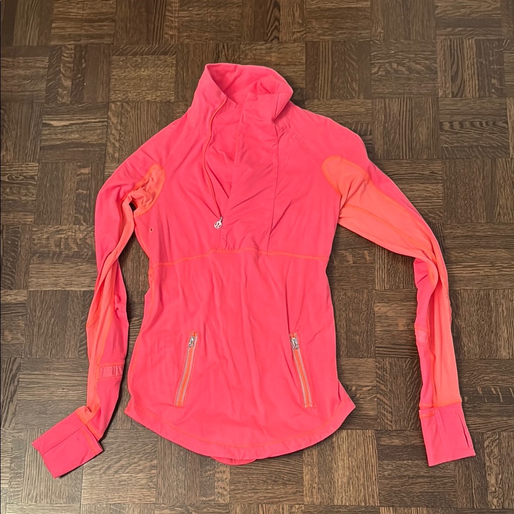 Lululemon pull over running top size 4
